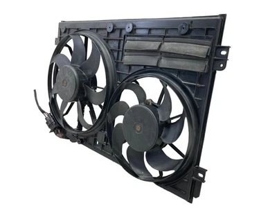 2009-2012 Volkswagen Passat CC 2.0 Radiator Engine Cooling Fan 1K0121205AD OEM Foto 1 de 4