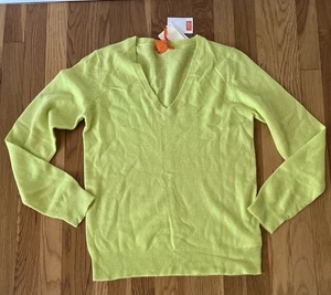 Joe Fresh Women's 100% Cashmere Long Sleeve Sweater V-Neck Yellow Size M NEW - Picture 1 of 7