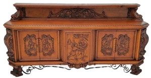 Magnificent 1900s French Quarter Sawn Oak Buffet – Medieval & Scholarly Carvings - Picture 1 of 22