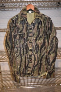 Tiger Stripe Camuflado Bajo Tiendas Profesionales Aire Libre Camisa a Presión Chaqueta Para Hombre L Usada en Excelente Condición - Imagen 1 de 5