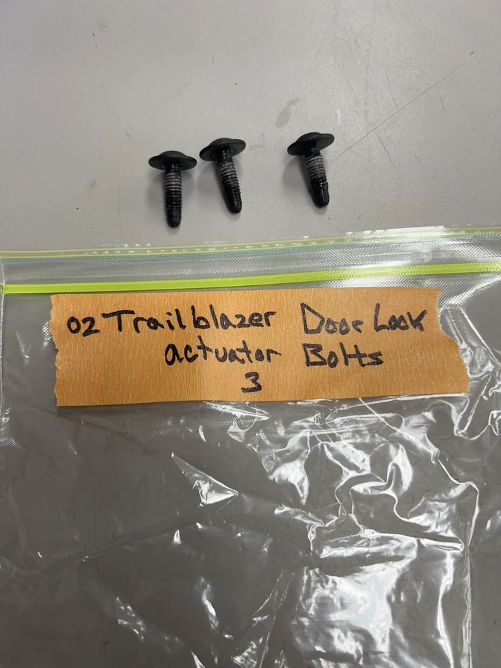 2003 CHEVROLET TRAILBLAZER Door Lock Actuator Bolts Any Door - Image 1 of 1