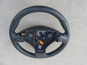 02-07 Aston Martin DB7 Cuero Negro 3 Radios Fábrica OE Volante Vanquish - Imagen 1 de 12