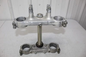 Kawasaki KX125 1990 abrazaderas triples inferiores 44037-1263 superior 44039-1189 KX 125 90 - Imagen 1 de 8