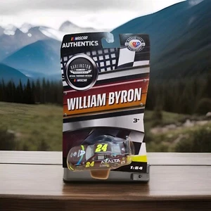 NASCAR AUTHENTICS .. WILLIAM BYRON... RILASCIO DARLINGTON RACEWAY... AUTO AXALTA... - Foto 1 di 4