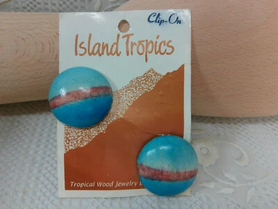 Y2K Hawaii Island Tropical Button Round Wood Boho Mod Beach Ocean Clip Earrings - Image 1 of 4