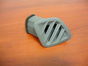 2000,2001,2002,2003,MAXIMA,DEFROSTER GRILLE, RIGHT FRONT - Imagen 1 de 3