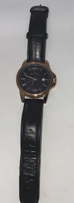 Lucien Piccard Breithorn黑色表盘男士腕表石英腕表 — 第 1/4 张图片