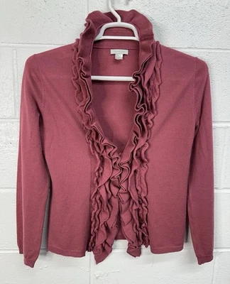 Cardigã suéter pequeno Garnet Hill Black Berry 100% lã merino com babados BROCADE - Imagem 1 de 4