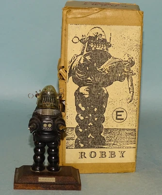 ROBBY EL ROBOT PLANETA PROHIBIDO CAJA ORIGINAL MALONE PRODUTIONS 1983 JAPÓN Foto 1 de 4