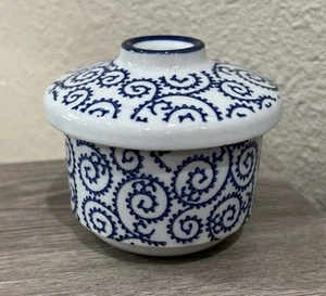 Tako Karakusa Chawanmushi Set - Japanische blau-weiße Keramiktasse mit Deckel - Bild 1 von 14