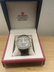Herren Wenger Swiss Military Uhr mit Box (braucht neue Batterie) - Bild 1 von 8