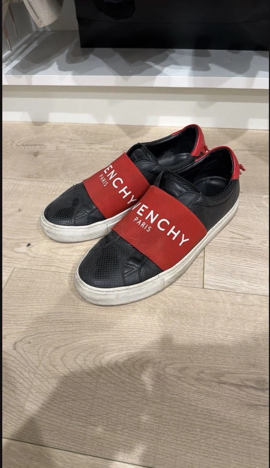 Sapatos masculinos Givenchy Gentleman - Imagem 1 de 1