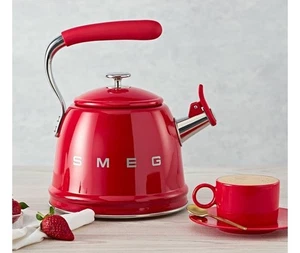 Bollitore fischietto piano cottura retrò Smeg rosso - 2,4 Q stile vintage spedizione veloce - Foto 1 di 2