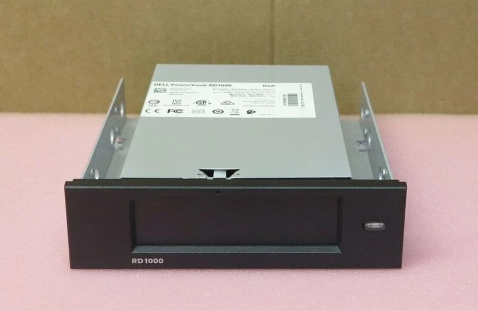 Dell PowerVault RD1000 Removable Disk Storage SATA Internal 3.5" RDX K342P - Image 1 of 3