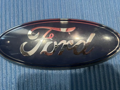 2005-2007 Ford F250 F350 Super Duty Front Grille Blue Ford 9 Inch Emblem  - Изображение 1 из 4