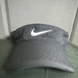 Nike visiera golf grigia misura regolabile - Foto 1 di 8