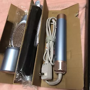 CONAIR InfinitiPRO DIGITALAIRE Stylingtrockner mit 4 Aufsätzen - Bild 1 von 14