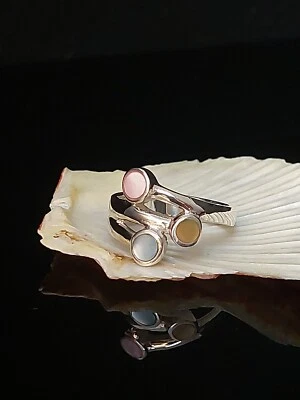 925 Sterling Silver Ring & Triple Coloured Shell Size P Gift Bag UK Seller - Image 1 of 4