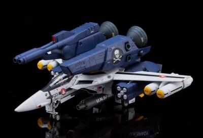 MAX FACTORY PLAMAX PX08 1/72 VF-1S Strike Fighter Valkyrie Skull Leader - Image 1 of 4