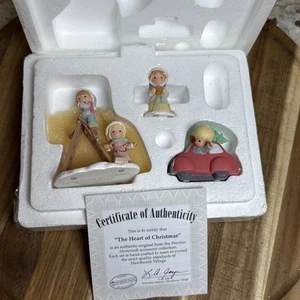 Precious Moments Accessory Collection Hawthorne Village The Heart Of Christmas - Picture 1 of 13
