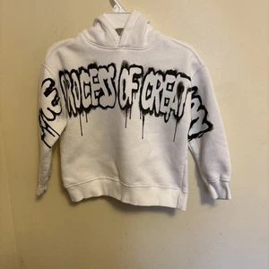 Zara Boy’s 6 - 7 Years 120 CM Graffiti Writing Hoodie Sweatshirt White Color - Picture 1 of 4