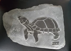 Schildkröte Schildkröte Gravur Relief Schnitzerei Radierung Skulptur Kunst auf Schiefer Stein - Bild 1 von 3