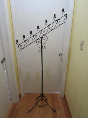 Candelabro vintage de hierro forjado con soporte de piso gótico de 7 velas jardín de boda 64" T Foto 1 de 4