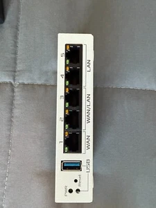 ASUS ExpertWiFi EBG15 Gigabit VPN Router IPS Intrusion Prevention, Layer 7 FW - Picture 1 of 4