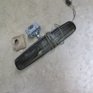 74 75 76 CHEVROLET CORVETTE INTERIOR REAR VIEW MIRROR WITH MAP LIGHT PARTS ONLY - Foto 1 di 4