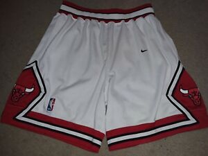 Vintage NBA 1997-98 Nike Chicago Bulls Jordan Home Authentic Last Dance Short 36
