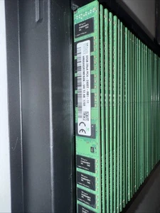 Hynix 32GB PC4-2400T-R 2Rx4 DDR4 ECC REG RDIMM Server Memory HMA84GR7MFR4N-UH - Picture 1 of 2