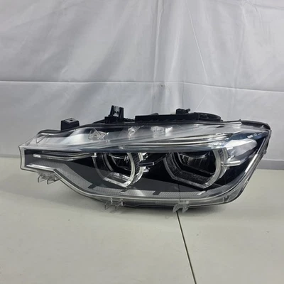 🚗BMW 3 系列 F30 LCI、F31 LCI、F35 LCI LED 车头灯左用 正品 7419633 — 第 1/4 张图片