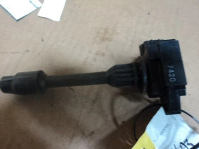 Driver Left Coil/Ignitor Fits 01 INFINITI I30 205587 - Image 1 of 4