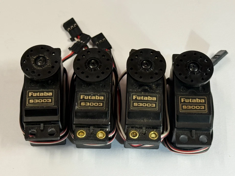 Excellent Set of Four Futaba S3003 S-3003 RC Remote Control Airplane Servos - Image 1 of 1
