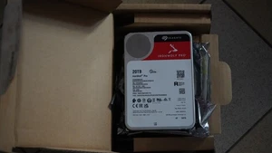 Disque dur HDD seagate Ironwolf pro 20TB - Afbeelding 1 van 2