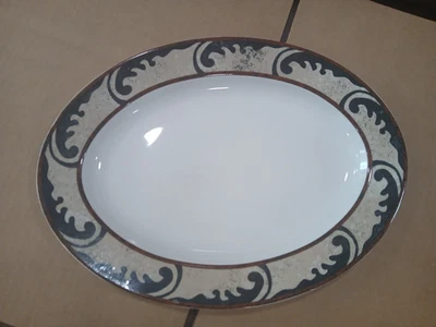 Овальная сервировочная тарелка Sasaki Pompeii Loretta Agro - Изображение 1 из 4