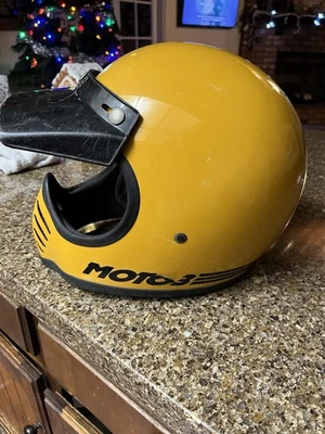 Casco amarillo vintage 1975 Bell Moto III 3 motocross talla 7-3/8 Foto 1 de 4