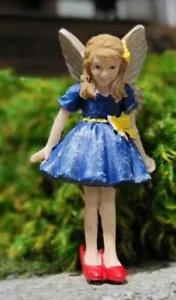 MINIATURE GARDEN BEA DRESS UP FAIRY, HEIGHT 3.25 INCHES C/W 2 INCH PICK NEW - Picture 1 of 1