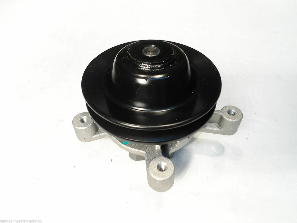 Saab V4  95 96 Sonett V4 Ford 1.7 / 1.5 Liter V4   104 CID Water Pump - Image 1 of 1
