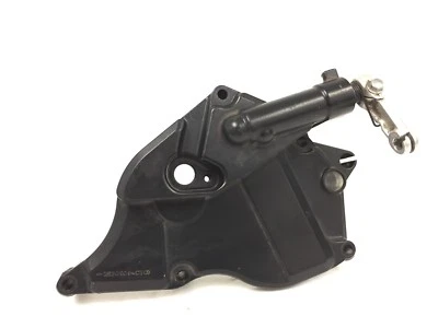 Cubierta de piñón del motor del fabricante original Suzuki GSXR750 2012 11361-01H00 Foto 1 de 4