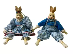 VTG Shelf Sitting Couple Bunny Rabbit Easter Resin Cloth Farmhouse Cottage Core - Picture 1 of 12