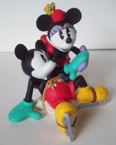Disney Mickey & Minnie Mouse ice skating Hallmark Christmas ornament 1997 - Picture 1 of 4