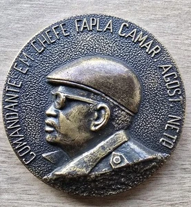 Rare Medal Plaque Angola Agostinho Neto First President Communist FAPLA 1974 - Picture 1 of 3