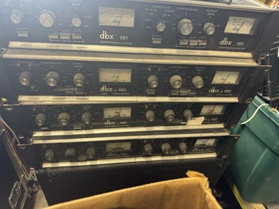 Par estéreo compresor/limitador dbx 161. DBX161. Igual que DBX160 VU 160. ¡Genial! Foto 1 de 2