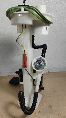 2007-2013 OEM BMW X5 E70 FUEL PUMP ASSEMBLY Foto 1 de 4