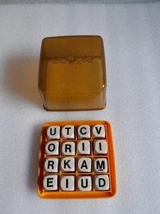 Vintage 1976 BOGGLE Kuppeldeckel, Tablett und Buchstaben NUR - Bild 1 von 2