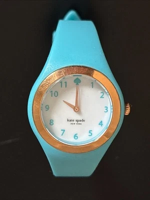 Reloj Pulsera Kate Spade Teal Correa de Goma Borde Dorado Damas Funciona NECESITA Batería Foto 1 de 4