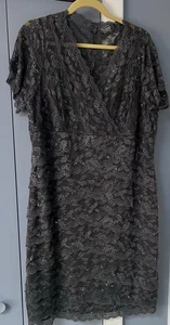 Marina Woman 20W Kleid grau Rüschen Spitze Overlay V-Ausschnitt Pailletten formell - Bild 1 von 6