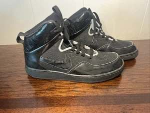 Nike First Flight Basketball Sneakers 725132-001 Black Size 7Y - Picture 1 of 7