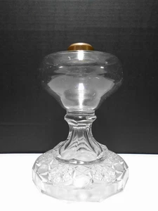 Vintage/Antik EAPG Klar Schwer Glas Sockel Öllampe mit gemustertem Sockel - Bild 1 von 5